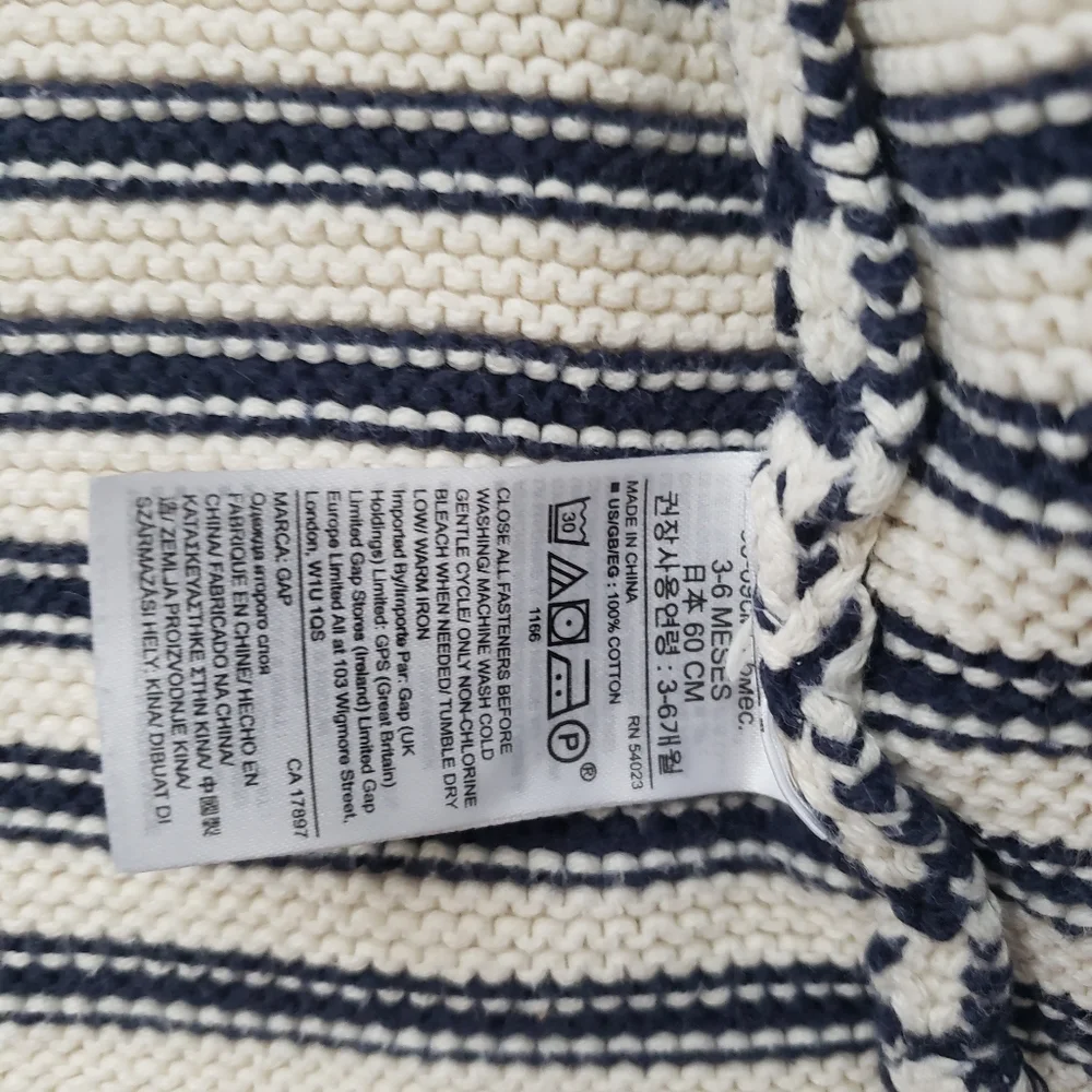 Baby Gap 3-6m Striped Hooded Bear Ears Garter Cardigan Sweater with Star Pockets